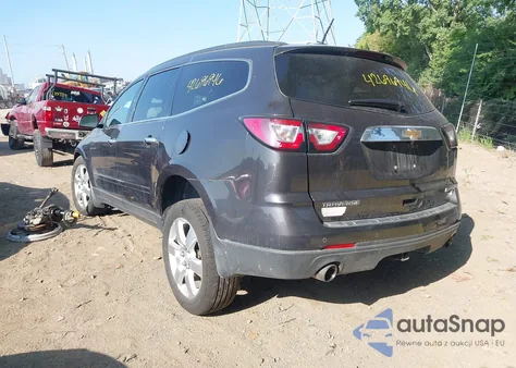 2017 Chevrolet Traverse Premier z USA, uszkodzony, nr VIN 1GNKRJKD7HJ273177